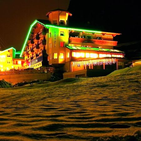 Alps Oriental Wellness Hotel Campodolcino Exterior foto